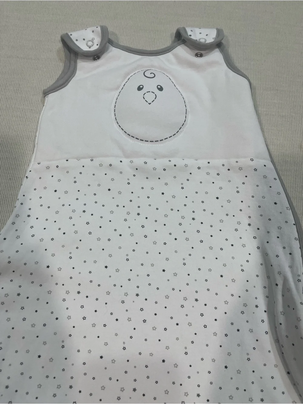Nested Bean Zen Sack Classic – Stardust Grey Size Small 0-6 Months